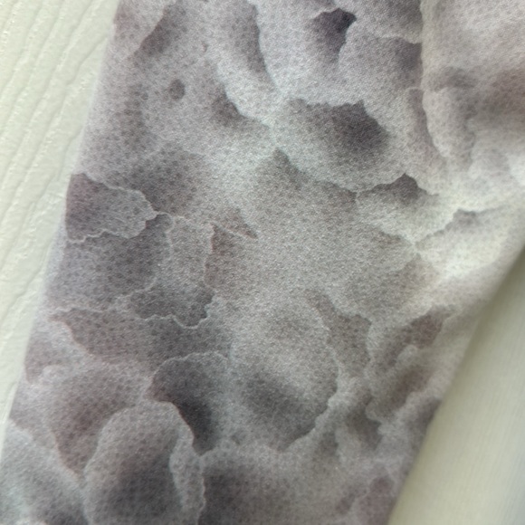 LIKE NEW! Athleta Girl High Rise Printed Chit Chat Tight - Picture 7 of 12